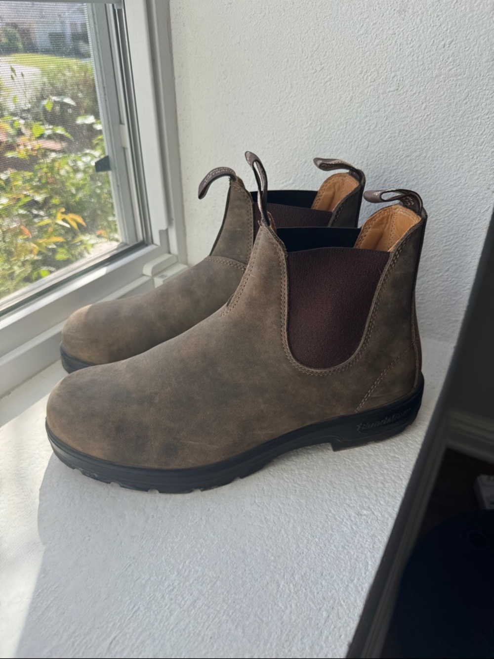 Blundstone Men's Chelsea Boots Rustic Brown with Dark Brown Elastic